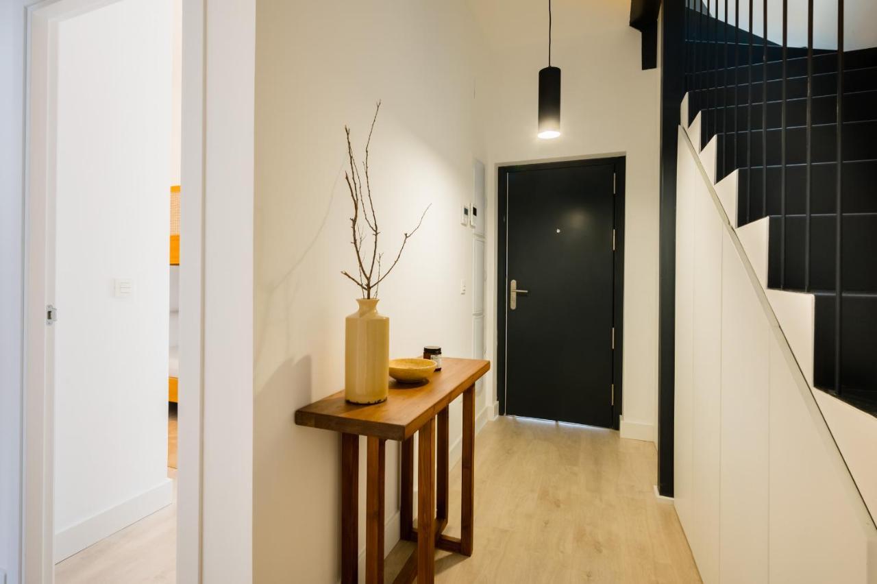 דירות סביליה Stylish Designer Duplex-3Beds 2Baths-Puerta Carmona Centro מראה חיצוני תמונה