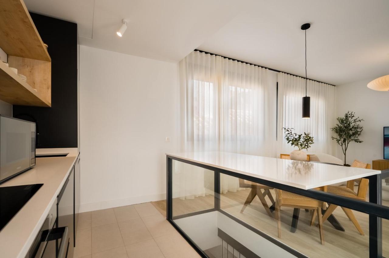 דירות סביליה Stylish Designer Duplex-3Beds 2Baths-Puerta Carmona Centro מראה חיצוני תמונה